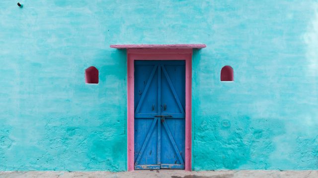 Revitの建具の配置方法を解説します